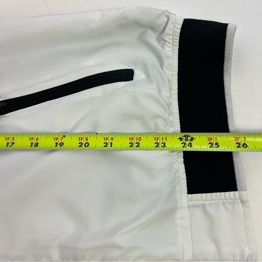 21 Men’s Full Zip Lightweight Jacket Sz Medium White Drawstring Hood W/Hide Zip - Picture 9 of 11